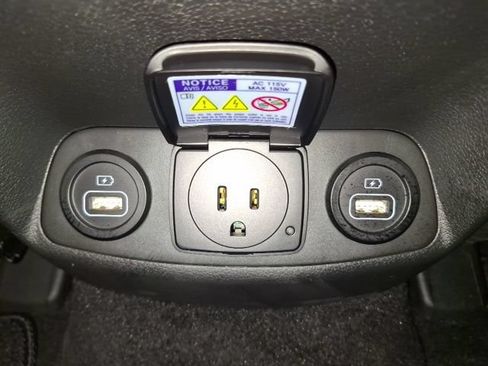 Used 2023 Hyundai Santa Fe Calligraphy AWD/4WD image 14