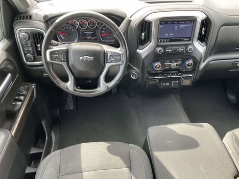 Used 2021 Chevrolet Silverado 1500 RST image 19