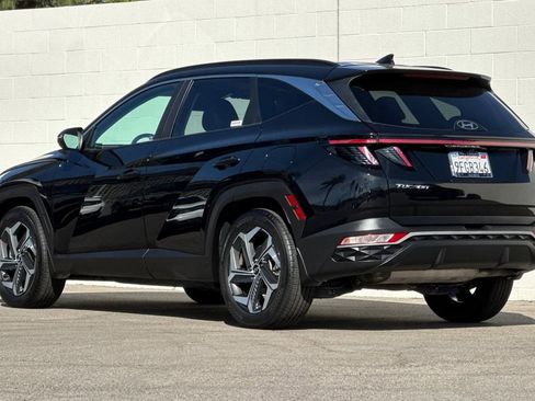 Used 2023 Hyundai Tucson SEL w/ Convenience Package image 3