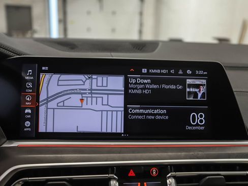 Used 2022 BMW X5 xDrive40i w/ Premium Package image 15