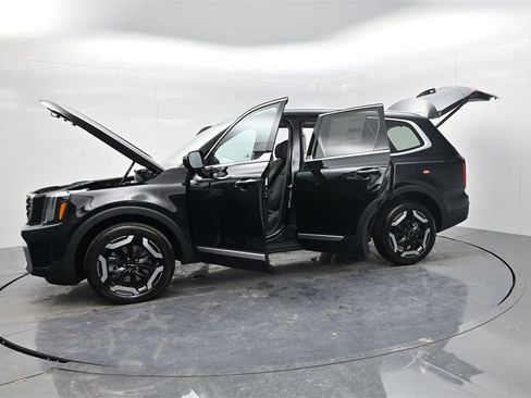 New 2025 Kia Telluride S image 54