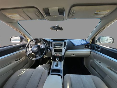 Used 2014 Subaru Legacy 2.5i w/ Alloy Wheel Package image 9