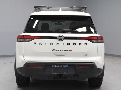 Used 2025 Nissan Pathfinder Rock Creek AWD/4WD image 9
