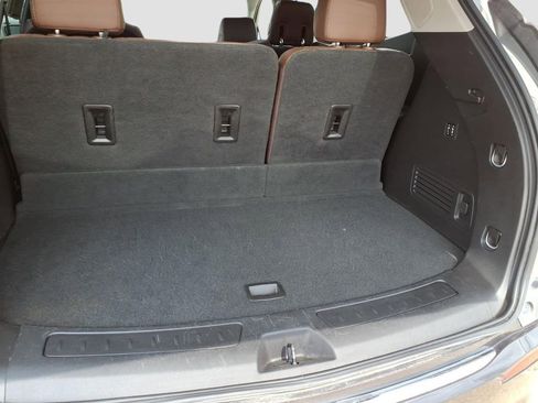 Used 2018 Buick Enclave Avenir w/ Avenir Technology Package AWD/4WD image 27
