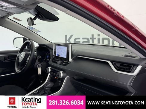 Certified 2025 Toyota RAV4 LE AWD/4WD image 23