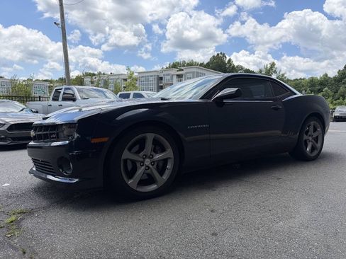 Used 2013 Chevrolet Camaro SS w/ RS Package RWD image 4