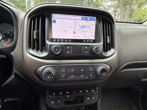 Used 2021 GMC Canyon AT4 w/ Driver Alert Package AWD/4WD image 22