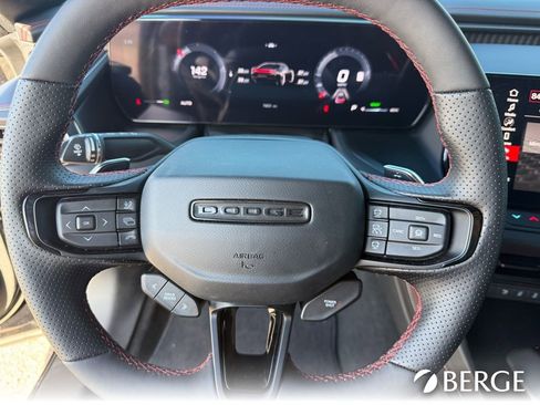 Used 2025 Dodge Charger R/T Scat Pack w/ Track Pack image 17