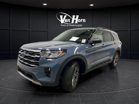 Certified 2026 Ford Explorer Active w/ Active Comfort Package AWD/4WD image 7