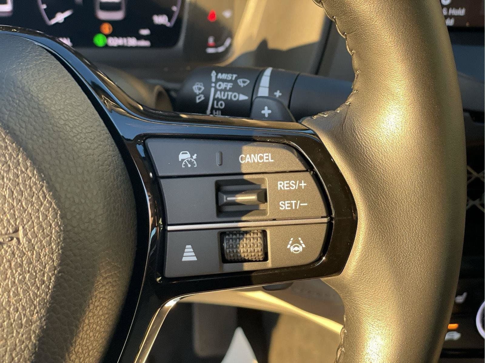Used 2023 Honda Accord Touring image 31