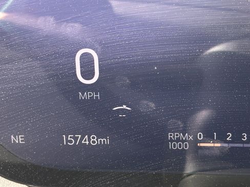 Certified 2025 Buick Enclave Avenir w/ Super Cruise Package image 24