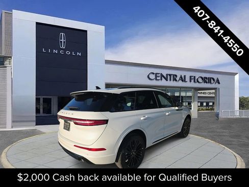 New 2026 Lincoln Corsair Reserve w/ Jet Appearance Package FWD image 3