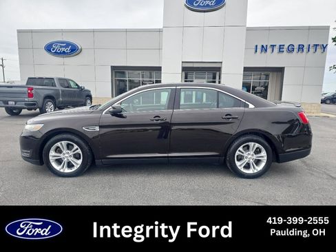 Used 2013 Ford Taurus SEL FWD image 1
