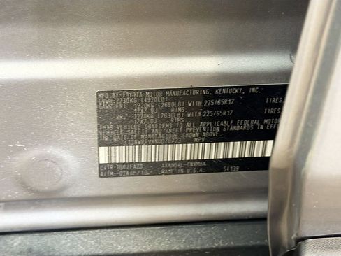 Used 2022 Toyota RAV4 XLE w/ Convenience Package image 32