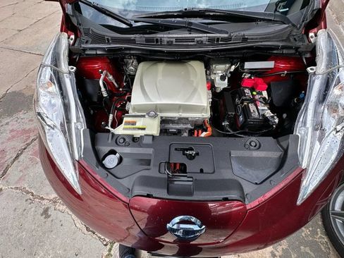 Used 2016 Nissan Leaf S w/ Charger Package FWD image 29