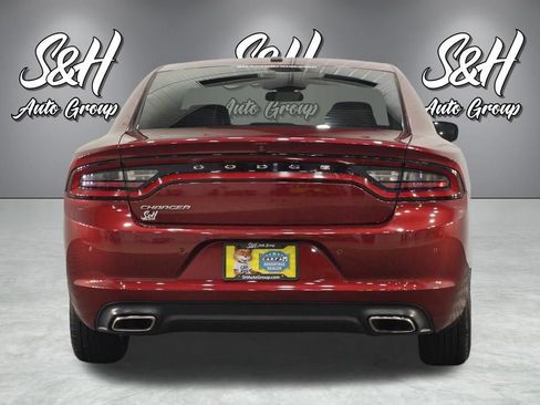 Used 2021 Dodge Charger SXT w/ Leather Interior Group RWD image 16