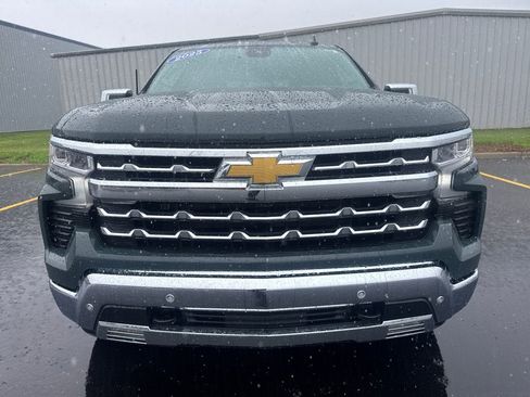 Used 2025 Chevrolet Silverado 1500 LTZ w/ LTZ Premium Package AWD/4WD image 10