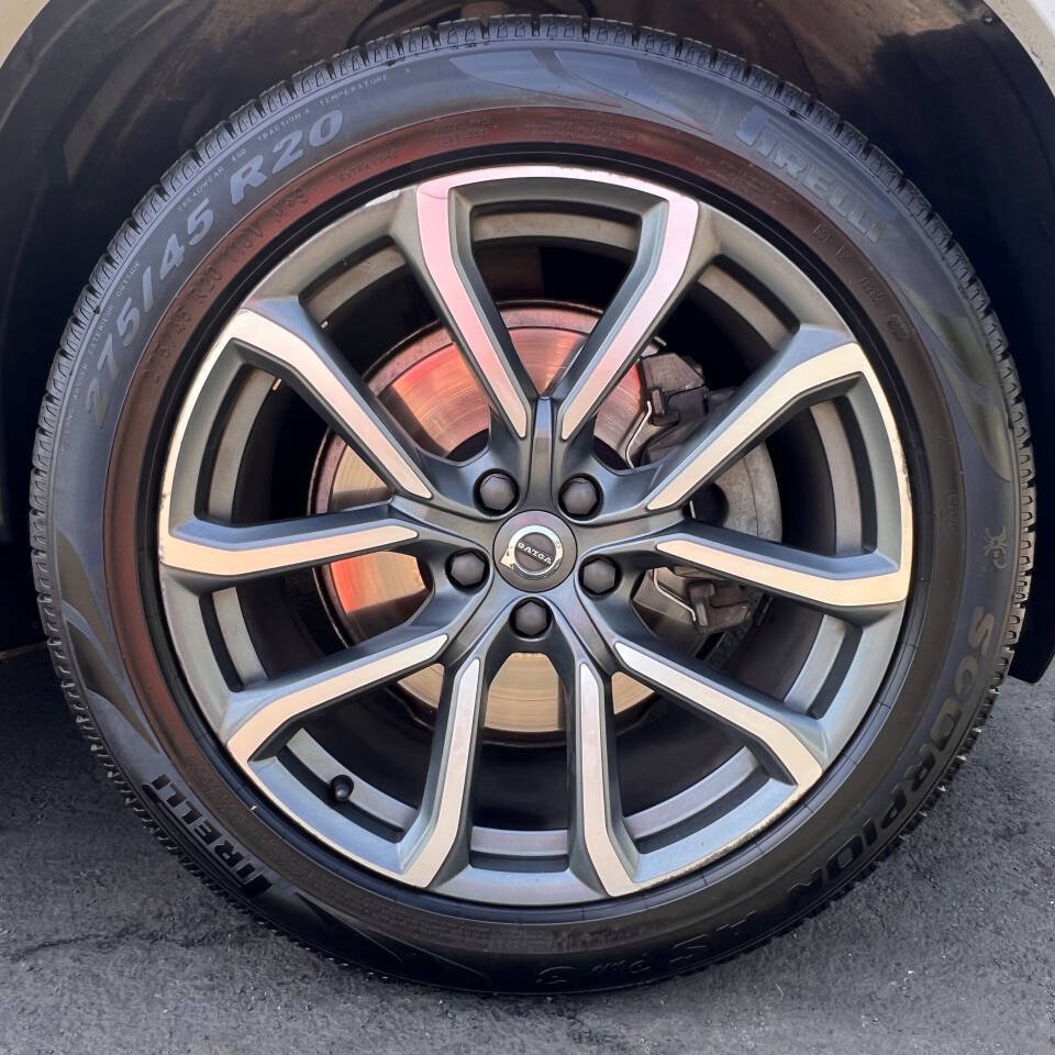 Used 2017 Volvo XC90 T6 Momentum w/ Vision Package AWD/4WD image 14
