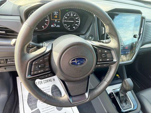 Used 2025 Subaru Forester Limited image 12