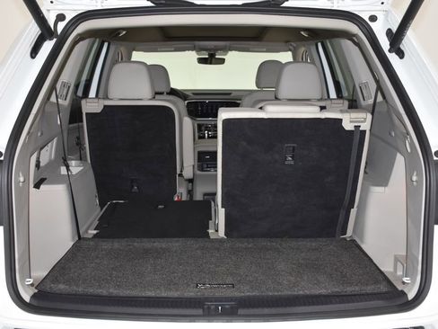 Used 2023 Volkswagen Atlas SE image 30