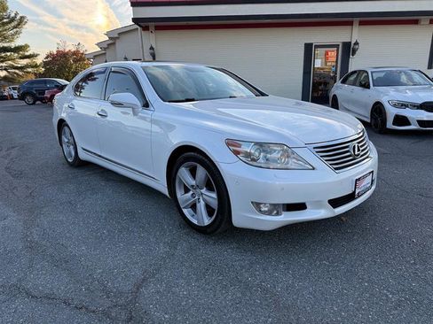 Used 2012 Lexus LS 460 image 3
