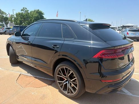 Used 2020 Audi Q8 Prestige AWD/4WD image 3