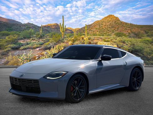 Used 2024 Nissan Z Performance w/ Floor Mat Package RWD image 9