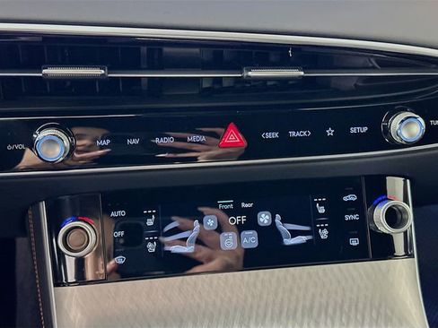 New 2026 Genesis GV70 2.5T Sport Prestige image 14