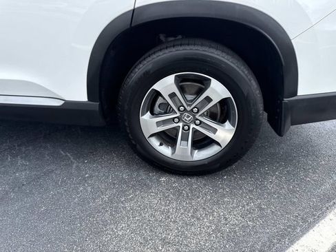 Certified 2025 Honda Pilot EX-L image 11
