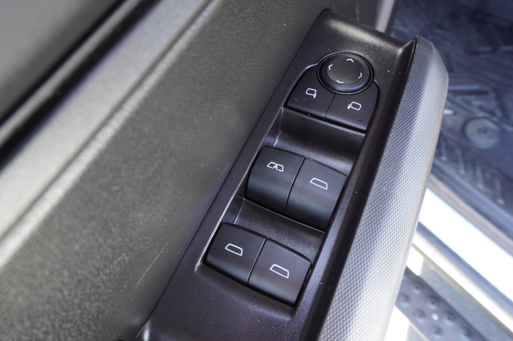 Certified 2025 Chevrolet Colorado Trail Boss AWD/4WD image 16
