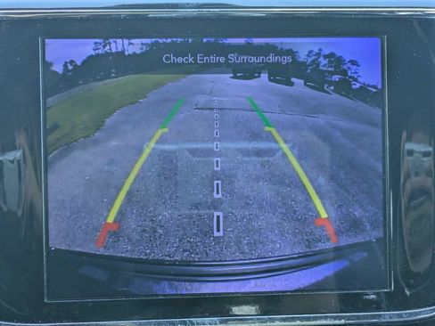 Used 2019 Jeep Grand Cherokee Altitude RWD image 22