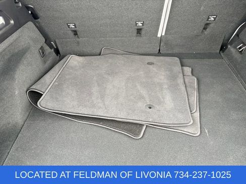 Used 2024 Cadillac Lyriq Luxury image 36