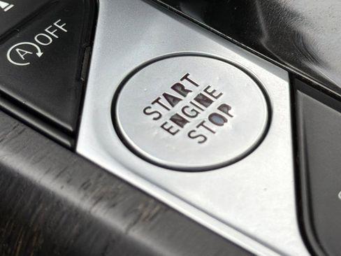 Used 2021 BMW 330i Sedan w/ Convenience Package image 32