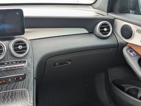 Certified 2022 Mercedes-Benz GLC 43 AMG 4MATIC image 4