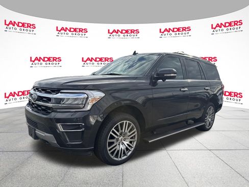 Used 2023 Ford Expedition Limited image 7