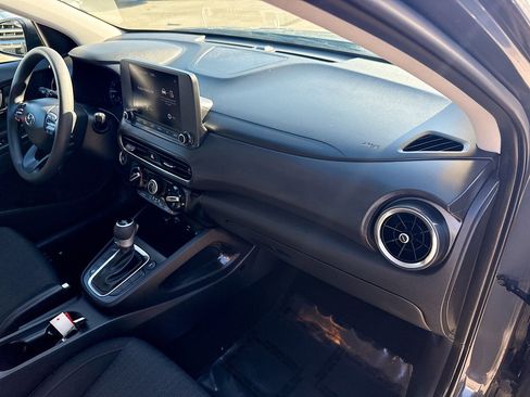 Used 2023 Hyundai Kona SEL image 29