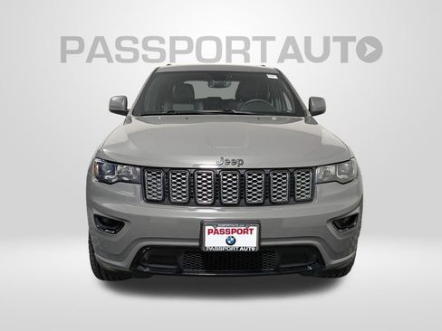 Used 2019 Jeep Grand Cherokee Altitude image 8