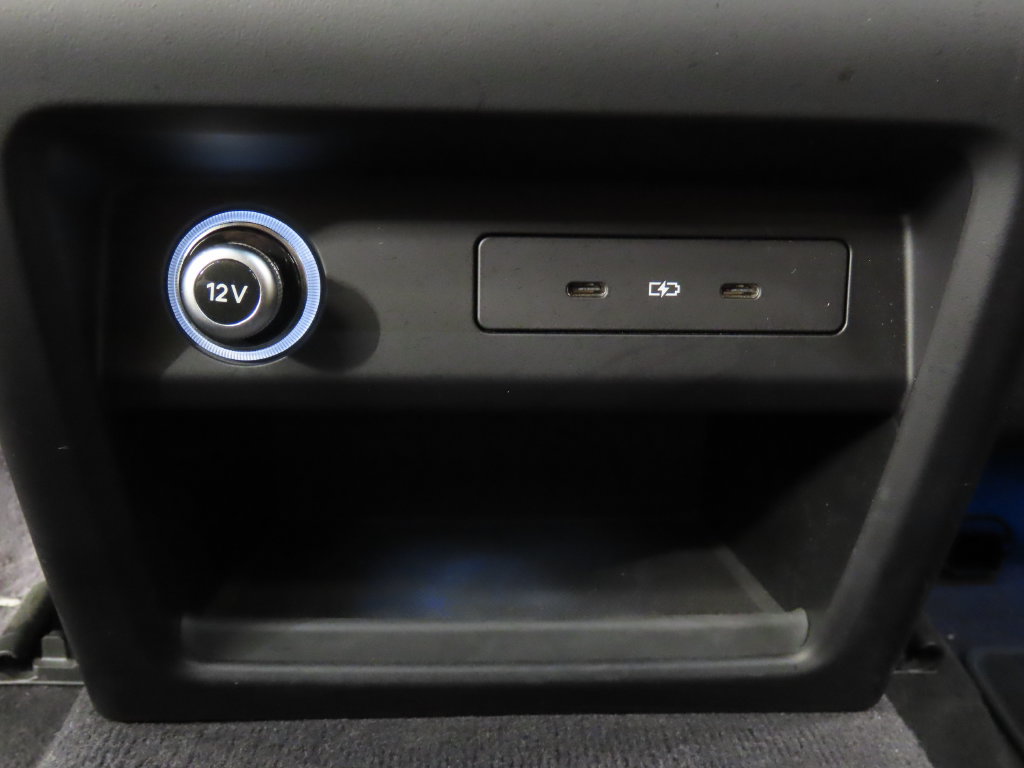 Used 2025 Porsche Cayenne S AWD/4WD image 36