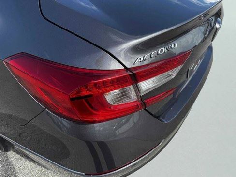 Used 2022 Honda Accord EX-L image 12