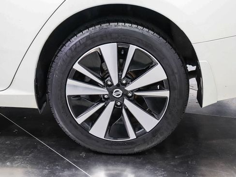 Used 2020 Nissan Altima 2.5 SL AWD/4WD image 10