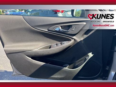 Used 2023 Chevrolet Malibu LT w/ Driver Confidence Package FWD image 32