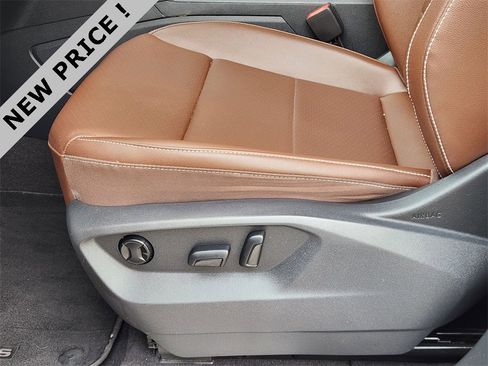 Used 2021 Volkswagen Atlas SE w/ Panoramic Sunroof Package image 23