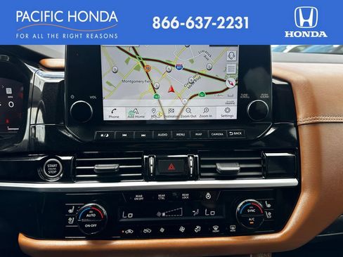 Used 2023 Nissan Pathfinder Platinum FWD image 27
