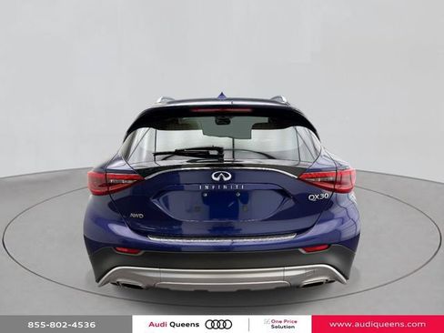 Used 2018 INFINITI QX30 Premium w/ Cargo Package AWD/4WD image 5