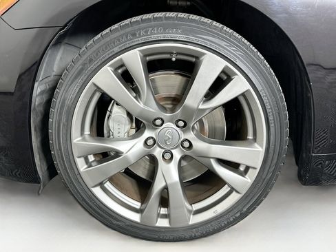 Used 2013 INFINITI M37 w/ Premium Pkg RWD image 11