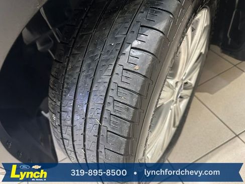 Used 2018 Ford Escape Titanium image 32