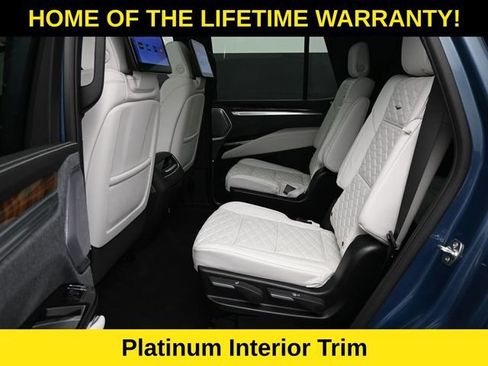 Used 2025 Cadillac Escalade Sport Platinum w/ LPO, Floor Liner Package AWD/4WD image 44