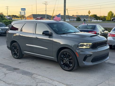Used 2021 Dodge Durango R/T w/ Blacktop Package RWD image 3