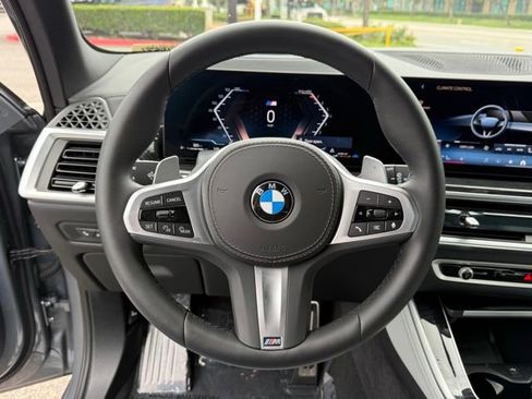 Used 2026 BMW X5 sDrive40i w/ M Sport Package RWD image 24