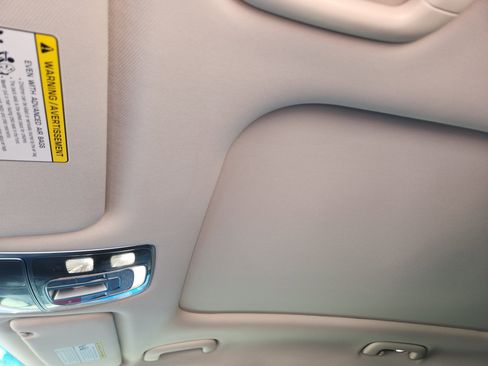 Used 2023 Genesis GV70 2.5T Select w/ Select Package image 34